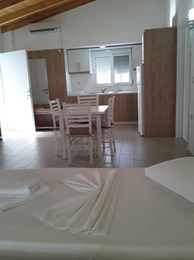 Caldera Vista Apartaments Саранда Экстерьер фото